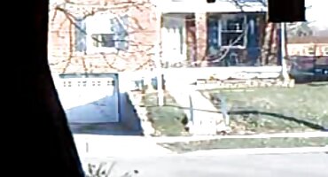 phim yêu em Anh chàng da trắng liếm âm hộ tình nhân da đen và fucks phjm set với chồng.